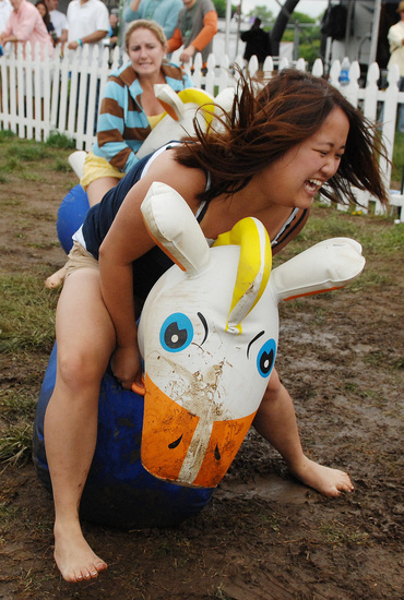 Illustration for article titled The Kentucky Derby Is Decadent And Depraved